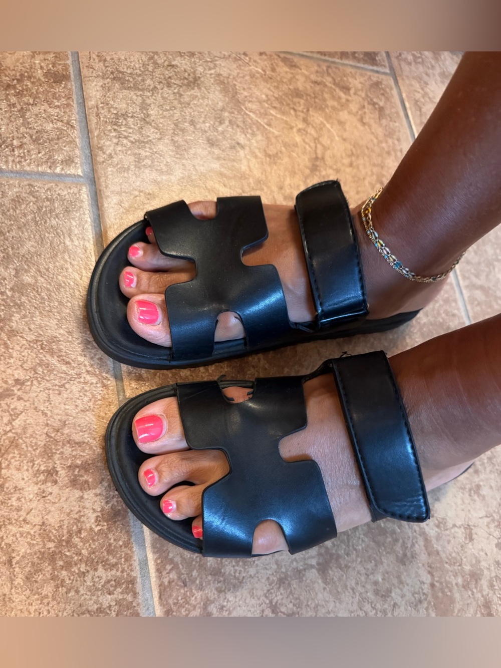 Women’s  Black Slide Sandals with Adjustable Straps 9